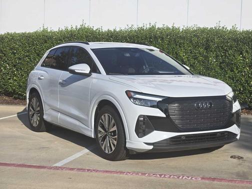 2025 Audi Q4 e-tron Premium 45 quattro