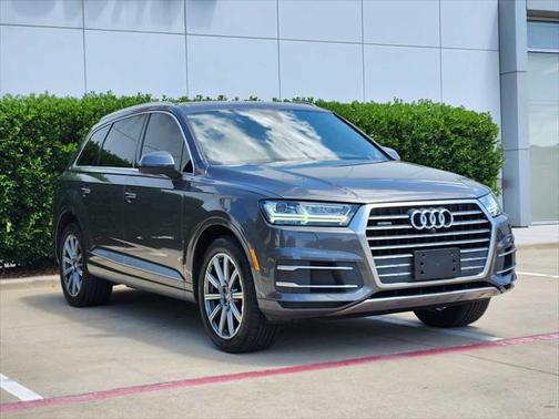 2019 Audi Q7 45 Premium Plus