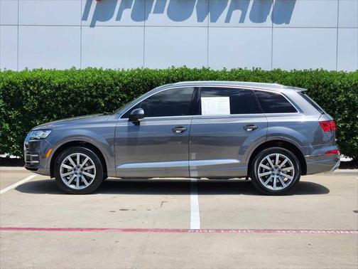 2019 Audi Q7 45 Premium Plus