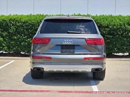 2019 Audi Q7 45 Premium Plus