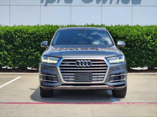 2019 Audi Q7 45 Premium Plus