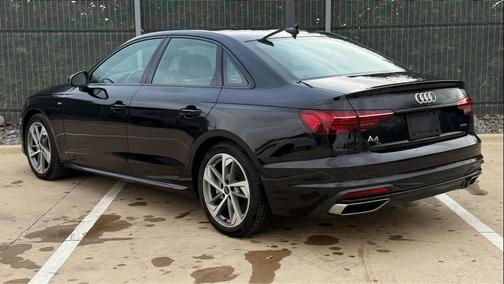 2025 Audi A4 45 S line Premium