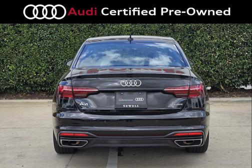 MYTHOS BLACK 2025 Audi A4 45 S line Premium