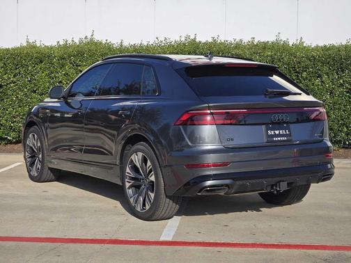 2026 Audi Q8 55 Premium Plus