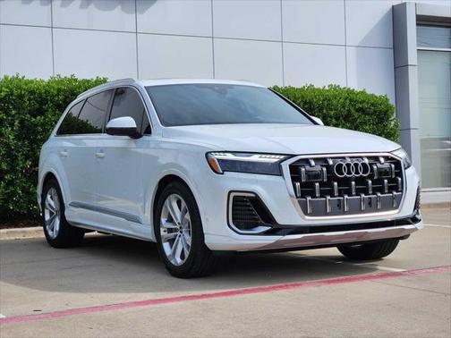 2025 Audi Q7 55 Prestige