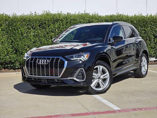 2024 Audi Q3 45 S line Premium Plus