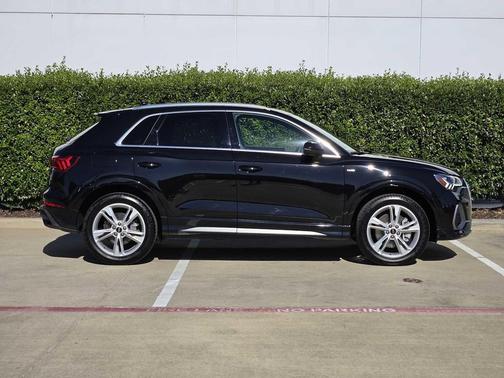 2024 Audi Q3 45 S line Premium Plus