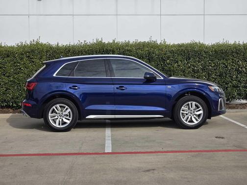 2023 Audi Q5 45 S line Premium
