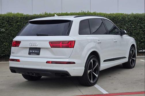 Carrara White 2019 Audi Q7 55 Prestige