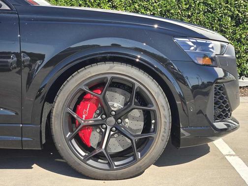 2026 Audi RS Q8 4.0T