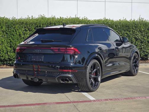 2026 Audi RS Q8 4.0T