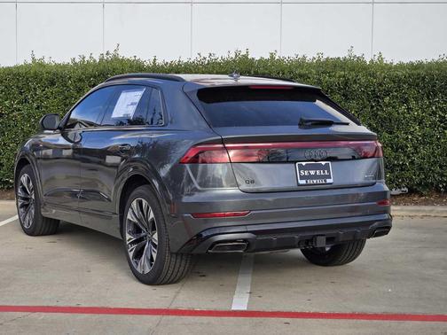2026 Audi Q8 55 Premium Plus