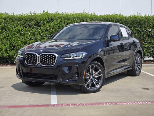 2025 BMW X4 xDrive30i