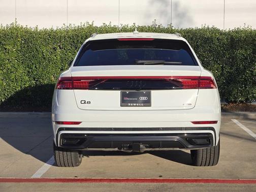 2023 Audi Q8 55 Premium Plus