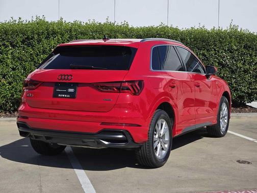 2022 Audi Q3 45 S line Premium Plus