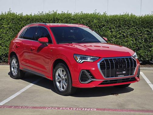2022 Audi Q3 45 S line Premium Plus