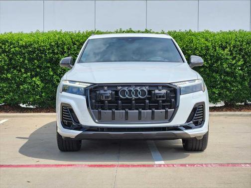 2025 Audi Q7 55 Prestige