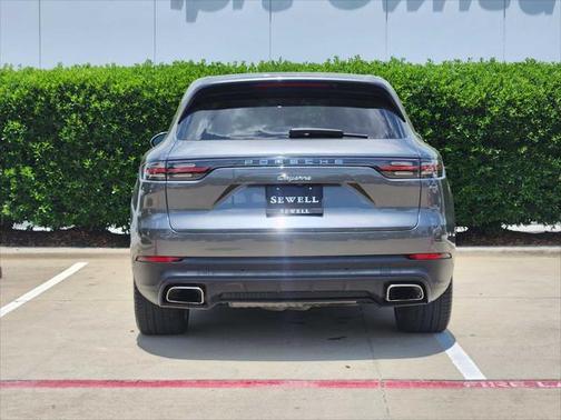 2019 Porsche Cayenne Base