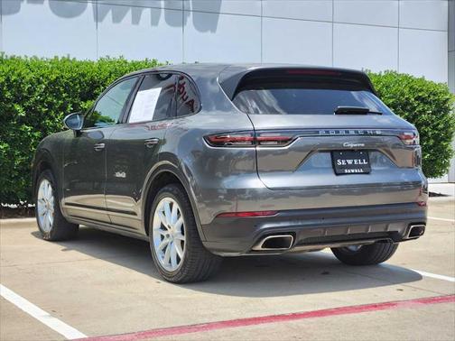 2019 Porsche Cayenne Base