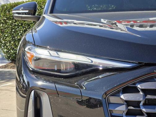 2025 Audi Q5 Premium TFSI quattro S tronic