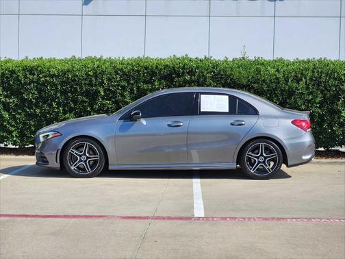 2019 Mercedes-Benz A-Class A 220