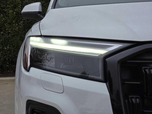 2026 Audi Q7 55 Premium Plus