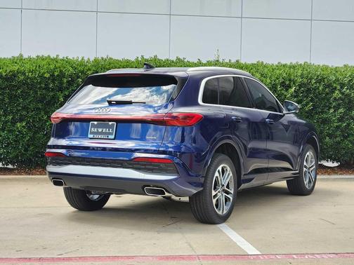 2025 Audi Q5 Premium