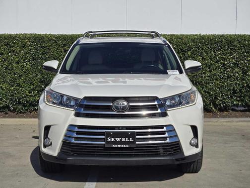 2018 Toyota Highlander Limited Platinum