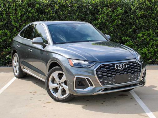 Daytona Gray Pearl Effect 2023 Audi Q5 45 S line Premium