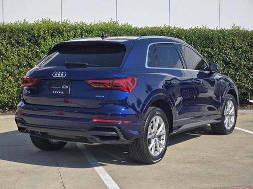 2022 Audi Q3 45 S line Premium Plus