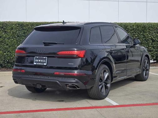 2026 Audi Q7 55 Premium Plus