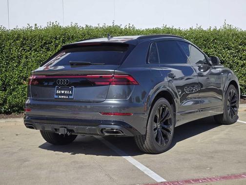 2026 Audi Q8 55 Premium Plus