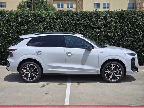 WHITE 2026 Audi Q3 TFSI quattro S tronic