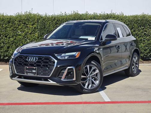 2023 Audi Q5 45 S line Premium Plus