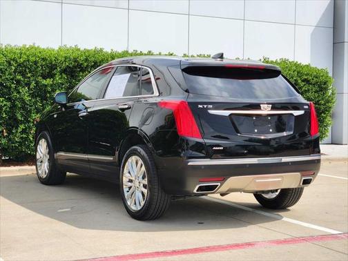 2019 Cadillac XT5 Platinum