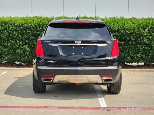 2019 Cadillac XT5 Platinum