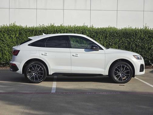 2024 Audi SQ5 3.0T Premium Plus