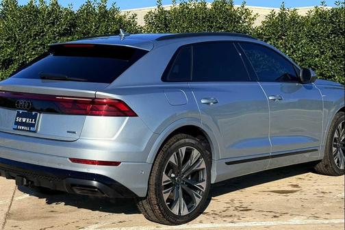 2026 Audi Q8 55 Prestige