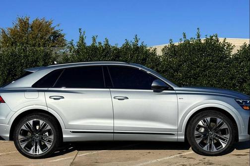 2026 Audi Q8 55 Prestige