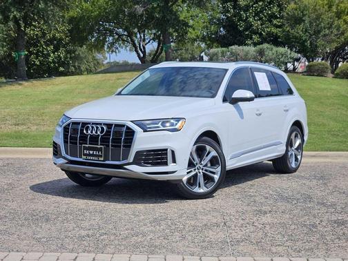 2022 Audi Q7 55 Premium Plus