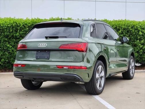2025 Audi Q5 40 Premium Plus