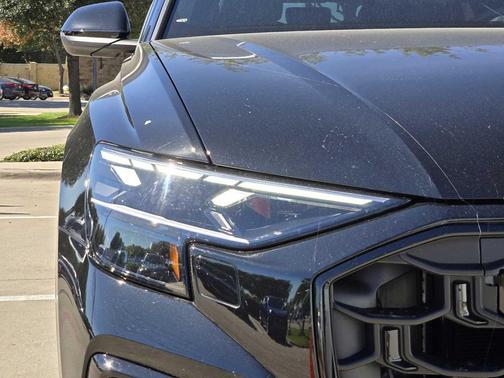 2026 Audi Q8 55 Premium Plus