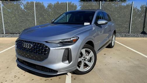 2025 Audi Q5 Premium Plus TFSI quattro S tronic