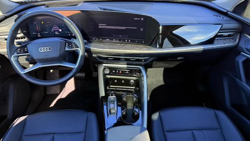 2025 Audi Q5 Premium Plus TFSI quattro S tronic