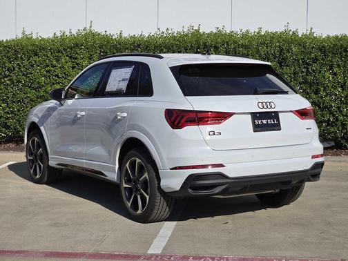 2025 Audi Q3 45 S line Premium Plus