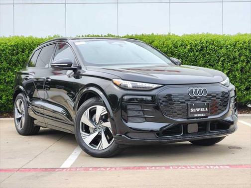 2025 Audi Q6 e-tron Prestige quattro