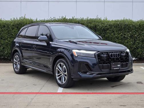 2026 Audi Q7 45 Premium Plus