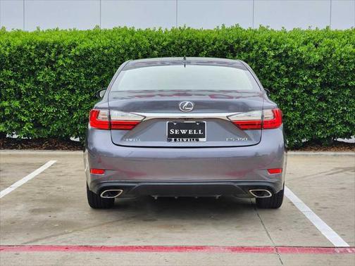 2016 Lexus ES 350 Base