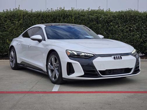 2023 Audi e-tron GT Prestige quattro