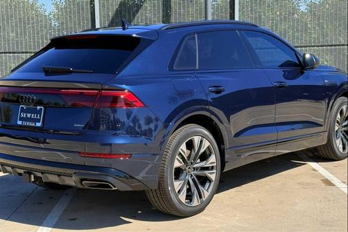 2026 Audi Q8 55 Premium Plus